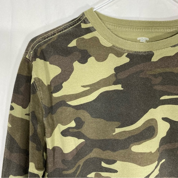 Faded Glory Kid’s Long Sleeve Camo Tee - Picture 2 of 7